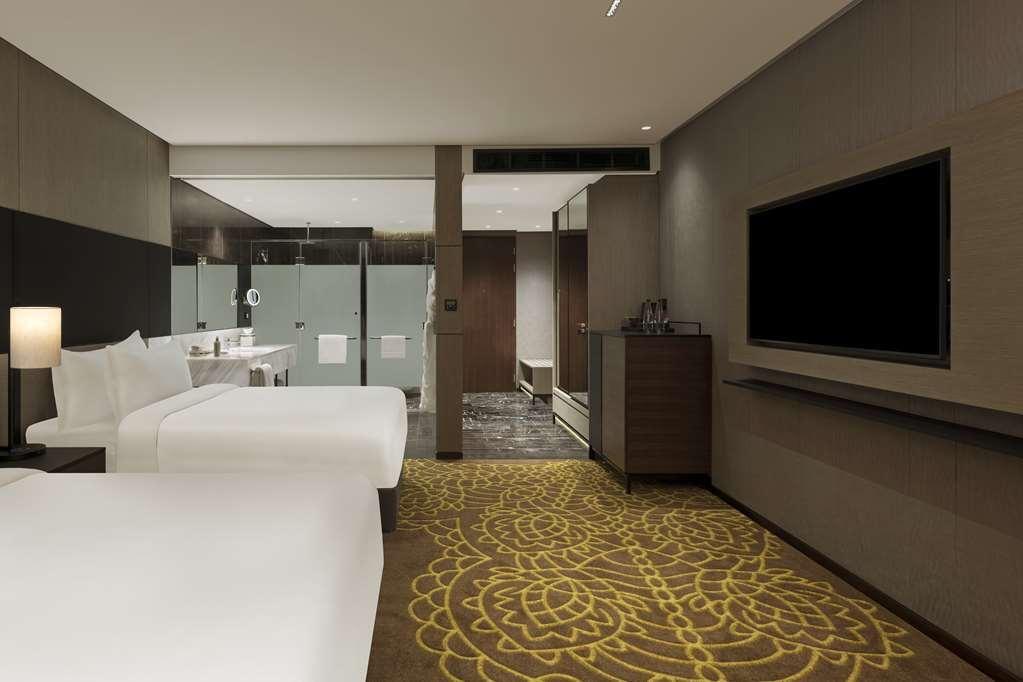 Hilton Embassy Manyata Business Park Bangalore