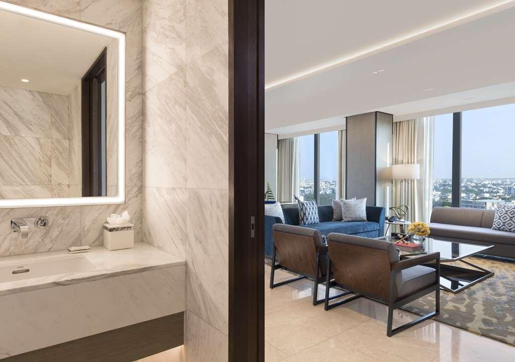 Hilton Embassy Manyata Business Park Hotel Bangalore