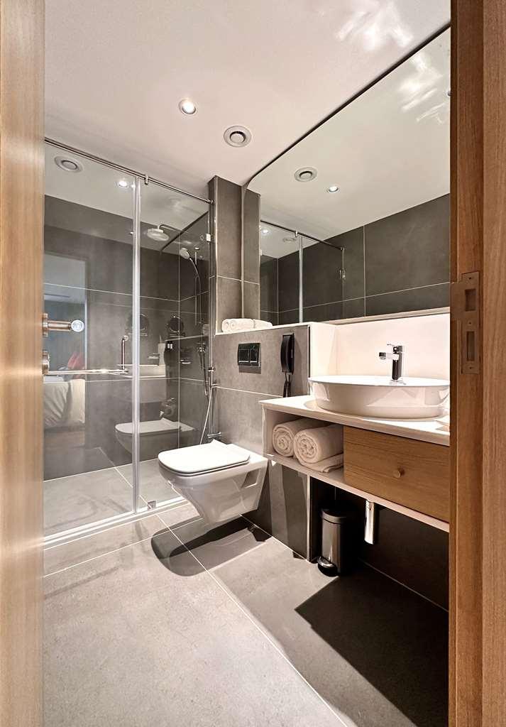 Hotel Aiden By Western Hennur 4*