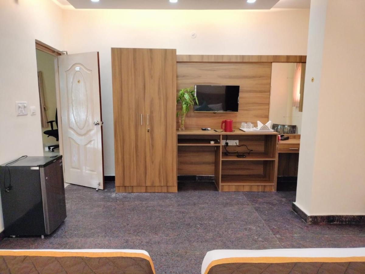 Hotel Feel Comfort 3*
