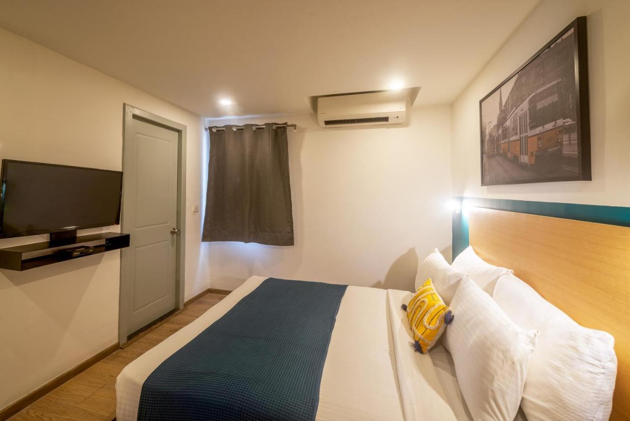 Hotel Olive Zip Richmond Circle By Embassy Group 3*