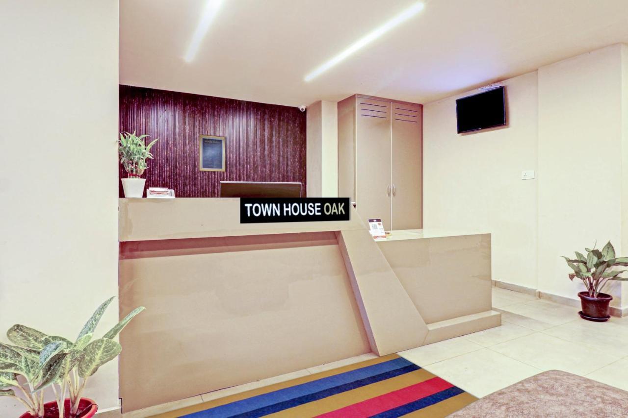 Townhouse Oak Tierra Woods Manyata Hotel Bangalore
