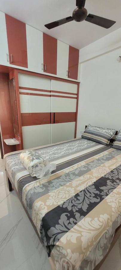 Castle Hsr Sarjapur Road Apartment *