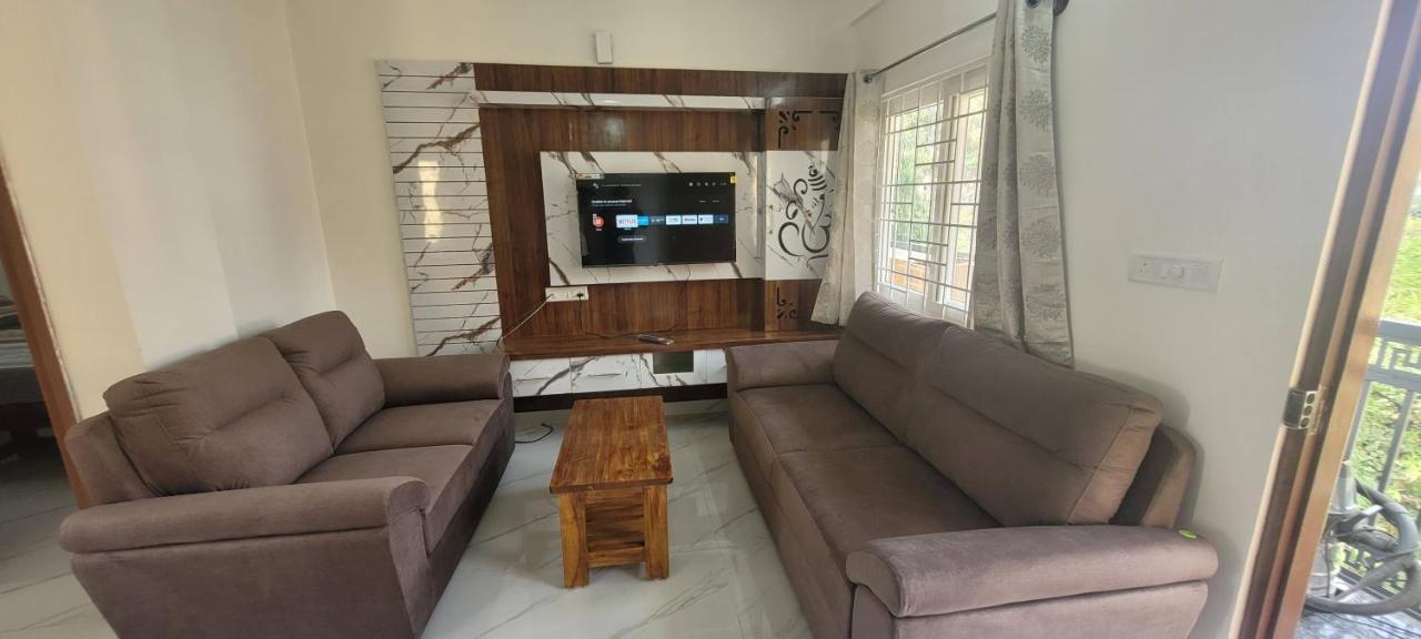 Castle Hsr Sarjapur Road Apartment *
