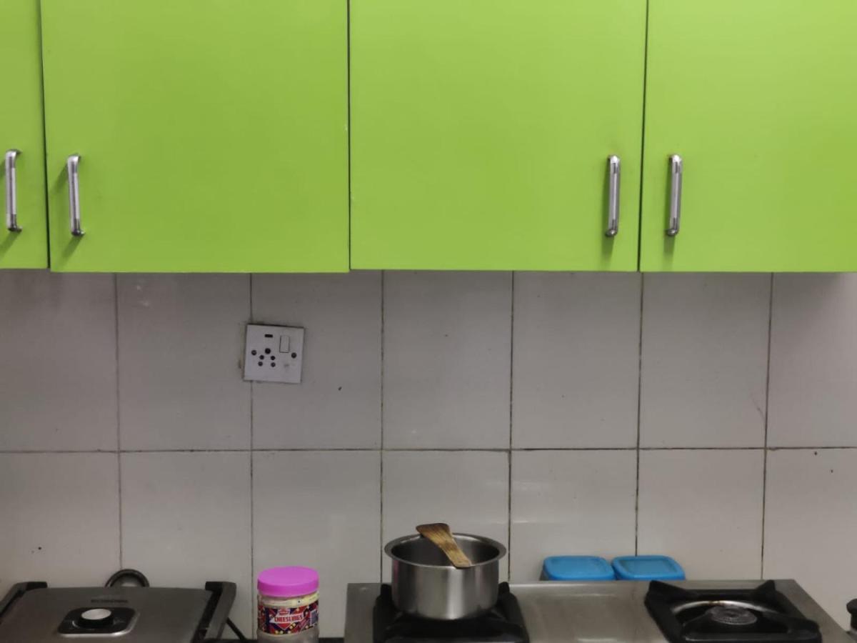 Apartamento Aayushman Homes