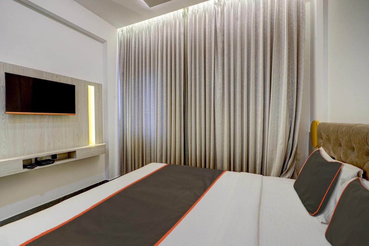 Collection O Silver Key Hotel 3*