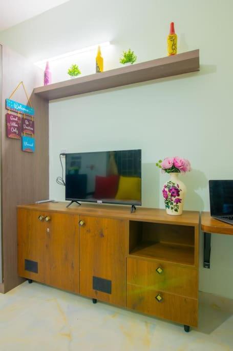 Awesome Unit In 2nd Floor * Bangalore