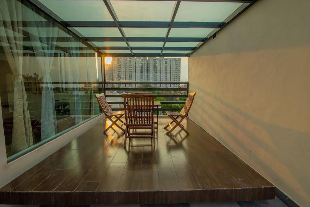 Apartment Awesome Unit In 2nd Floor *