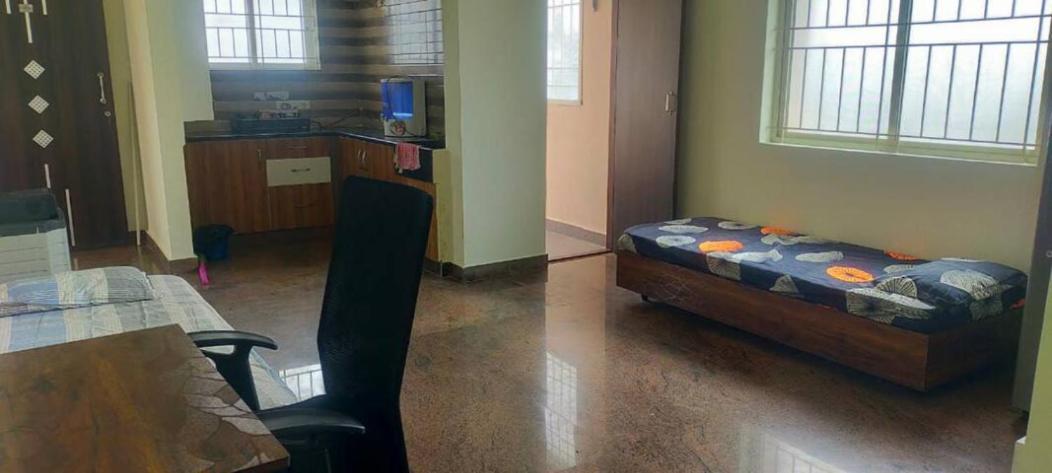 Cheerful 1bedroom House In 3rd Floor Apartment *