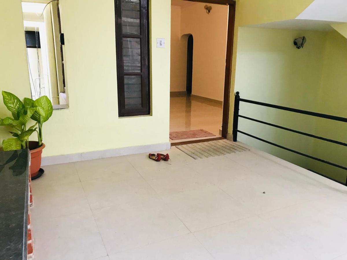 Away From In The Heart Of The City, 2&3 Bhk Villas *