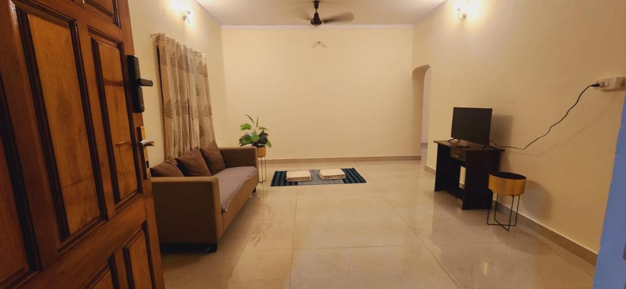Away From In The Heart Of The City, 2&3 Bhk Villas