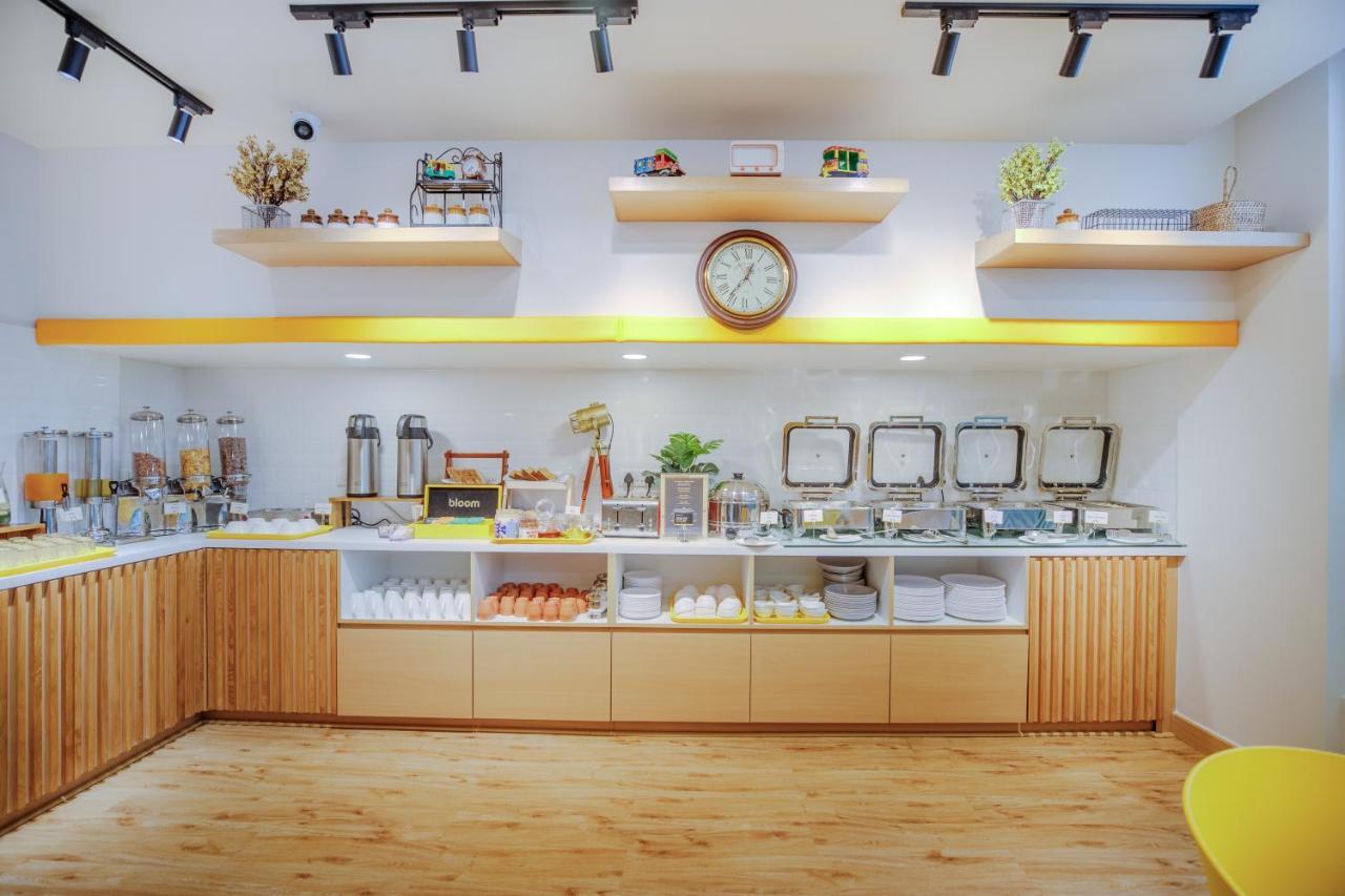 Hotel Bloom - Hal Old Airport Rd Bangalore