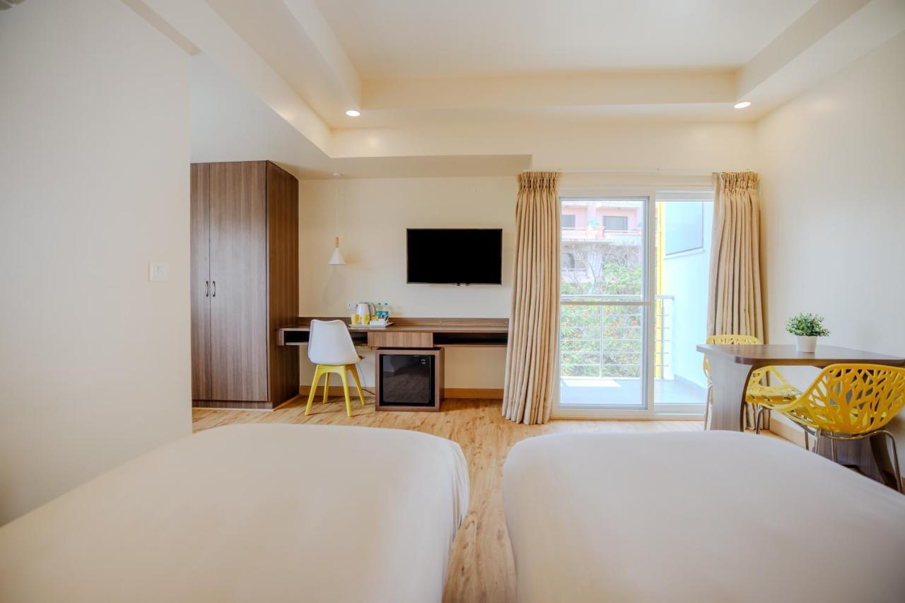 Hotel Bloom - Hal Old Airport Rd