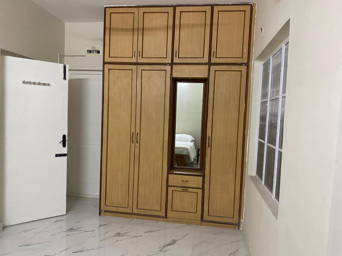 Bed & Breakfast Elhanan Transit Bangalore