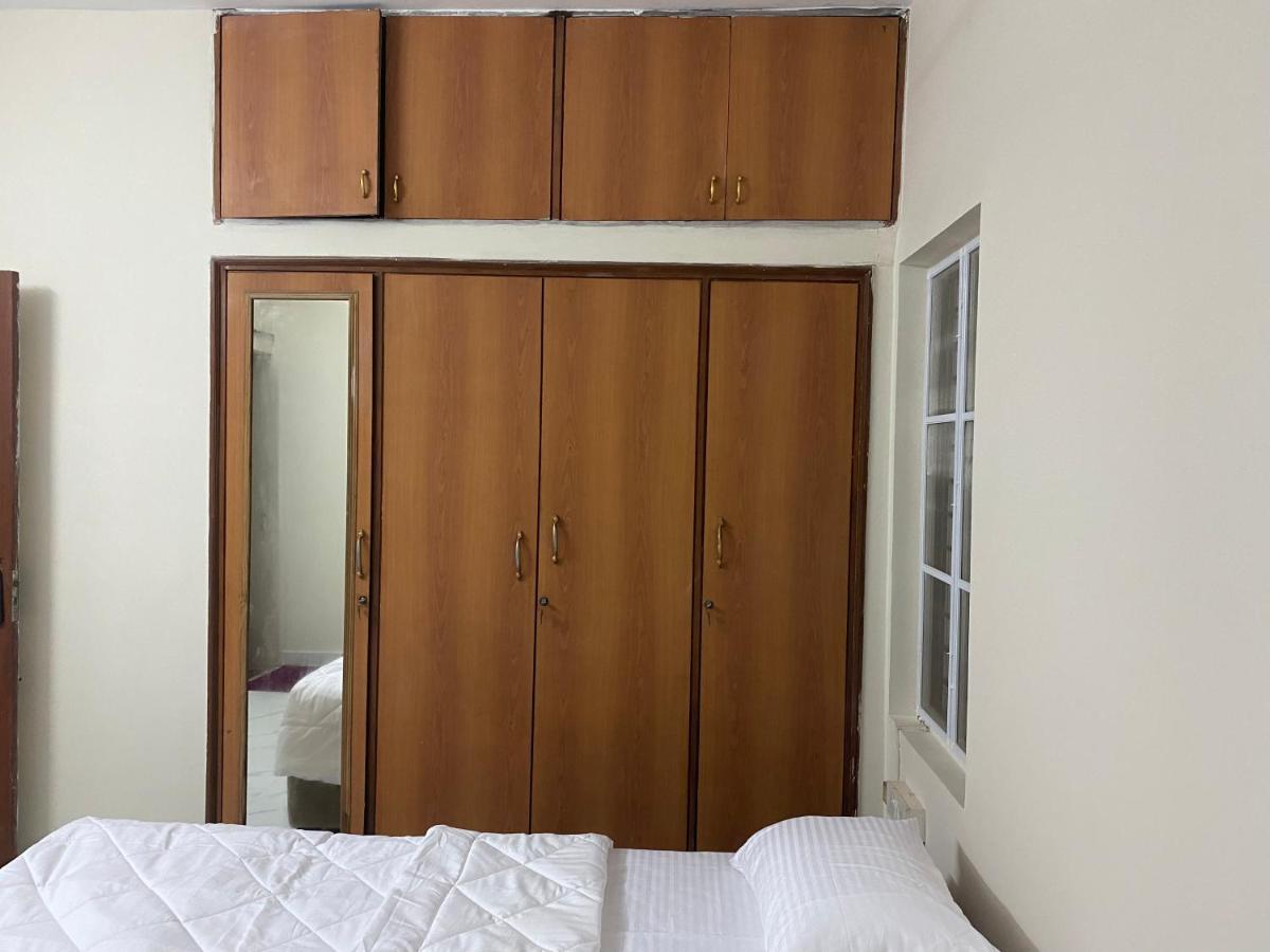 Elhanan Transit Bed & Breakfast