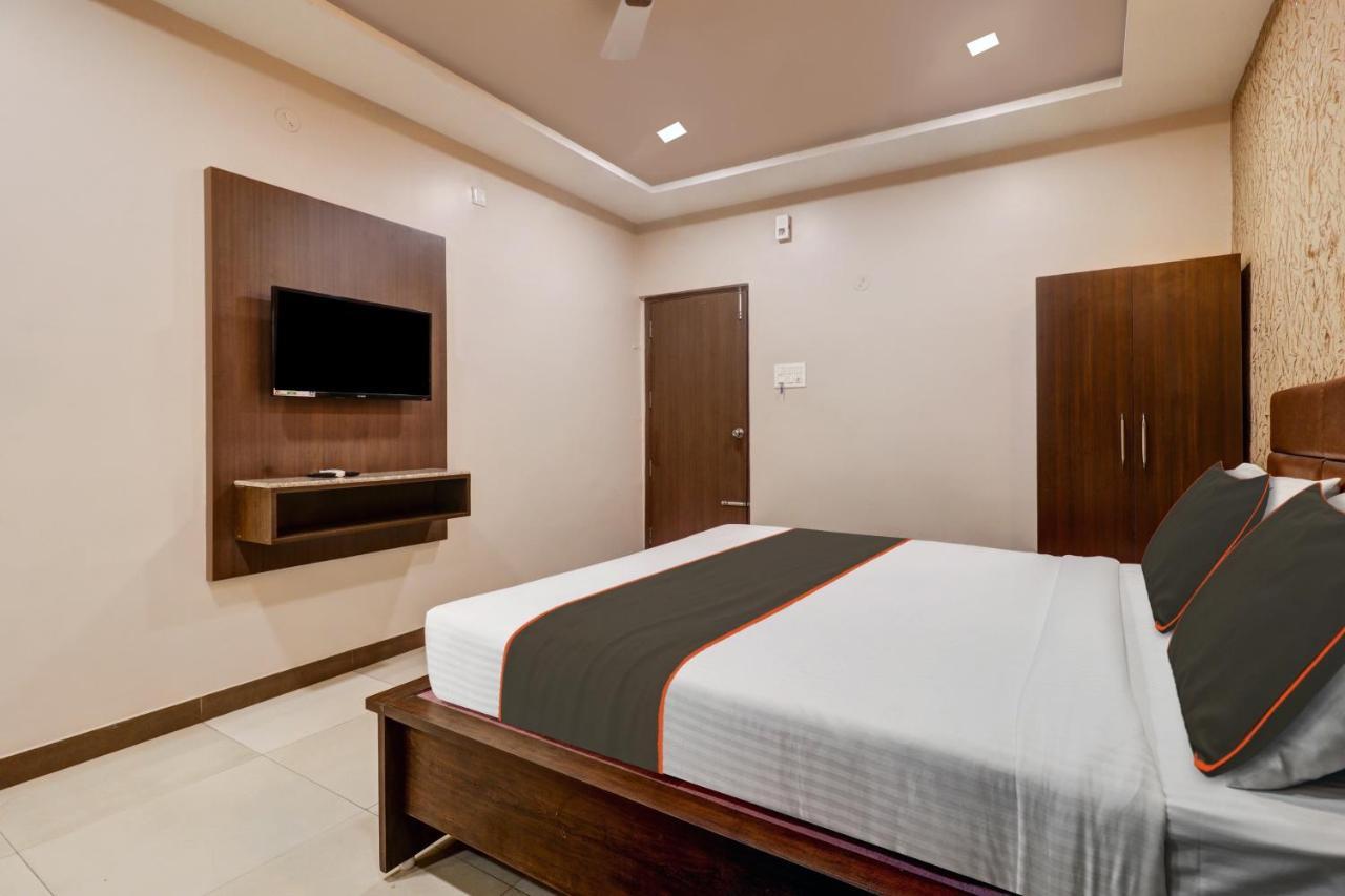 Super Collection O Emara Delight Executives Hotel 4*