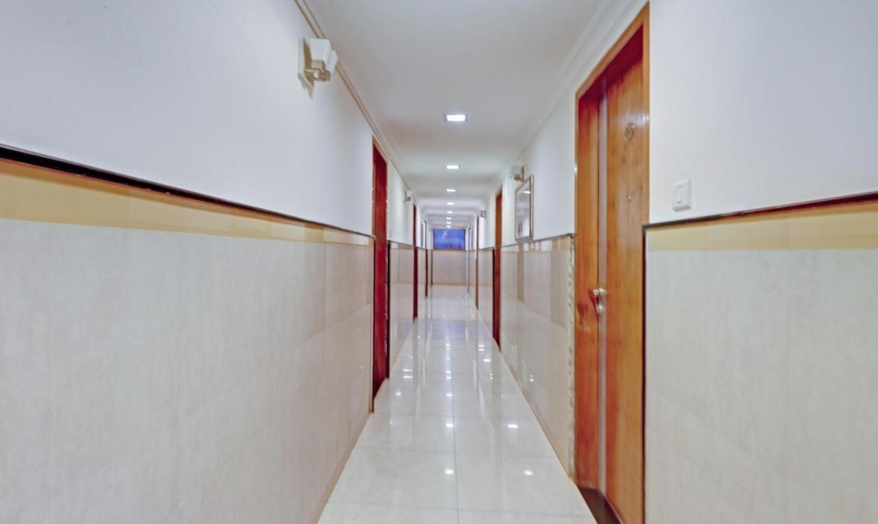 Treebo Suraksha Hotel Bangalore