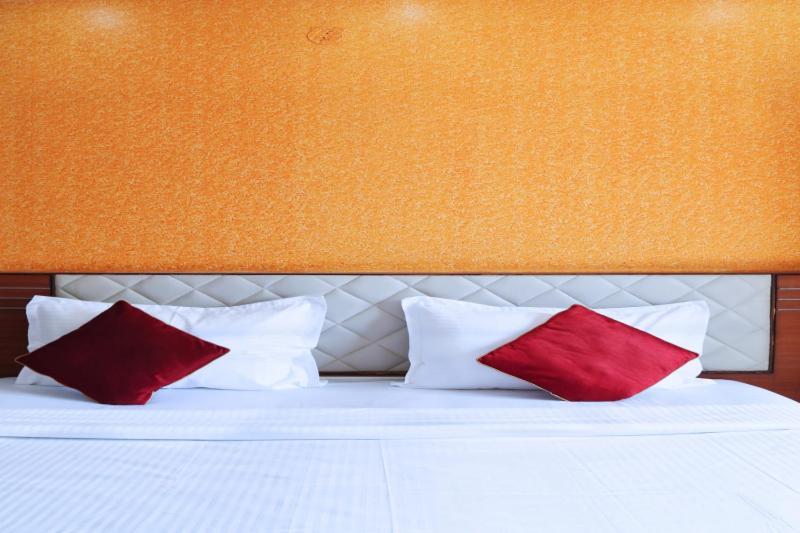Business Hotel