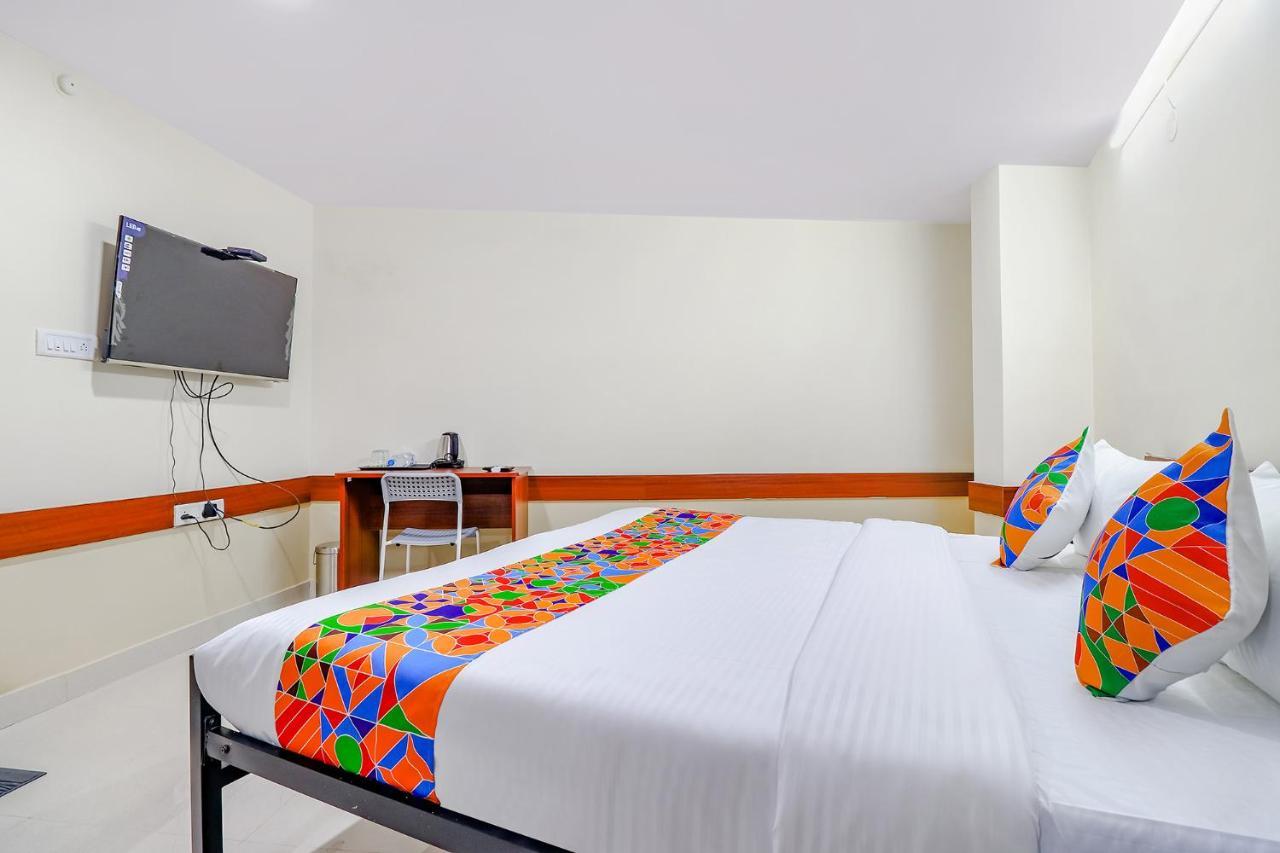 Hotel Banyan Tree