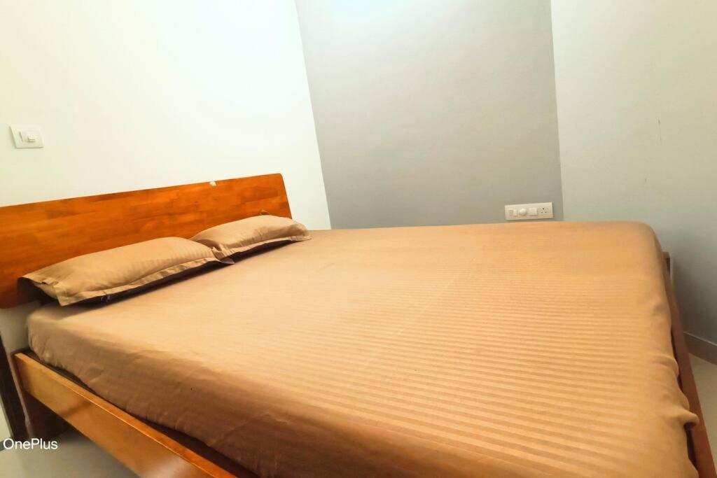 Apartment Compact Yet Beautiful 1bhk 103 *