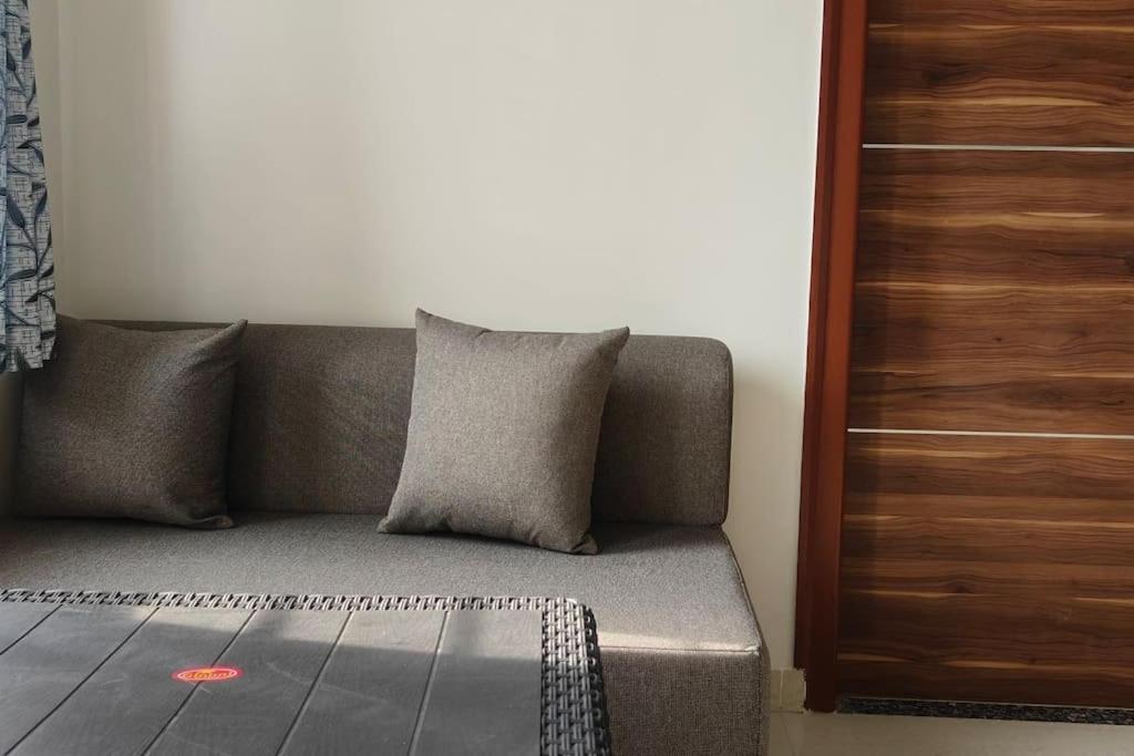 Compact Yet Beautiful 1bhk 402 Apartment Bangalore