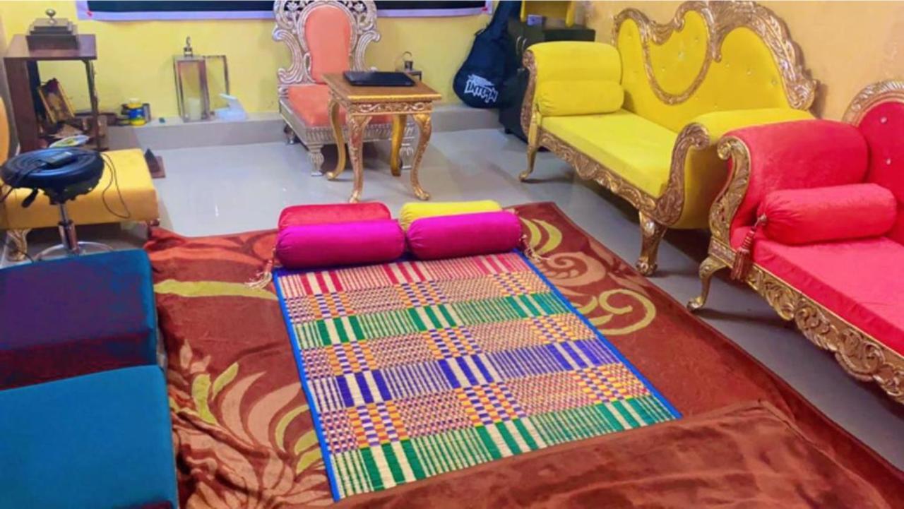 Mahavatar Babaji Royal Homestay * Bangalore