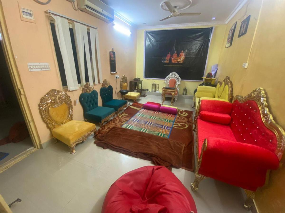 Mahavatar Babaji Royal Homestay *