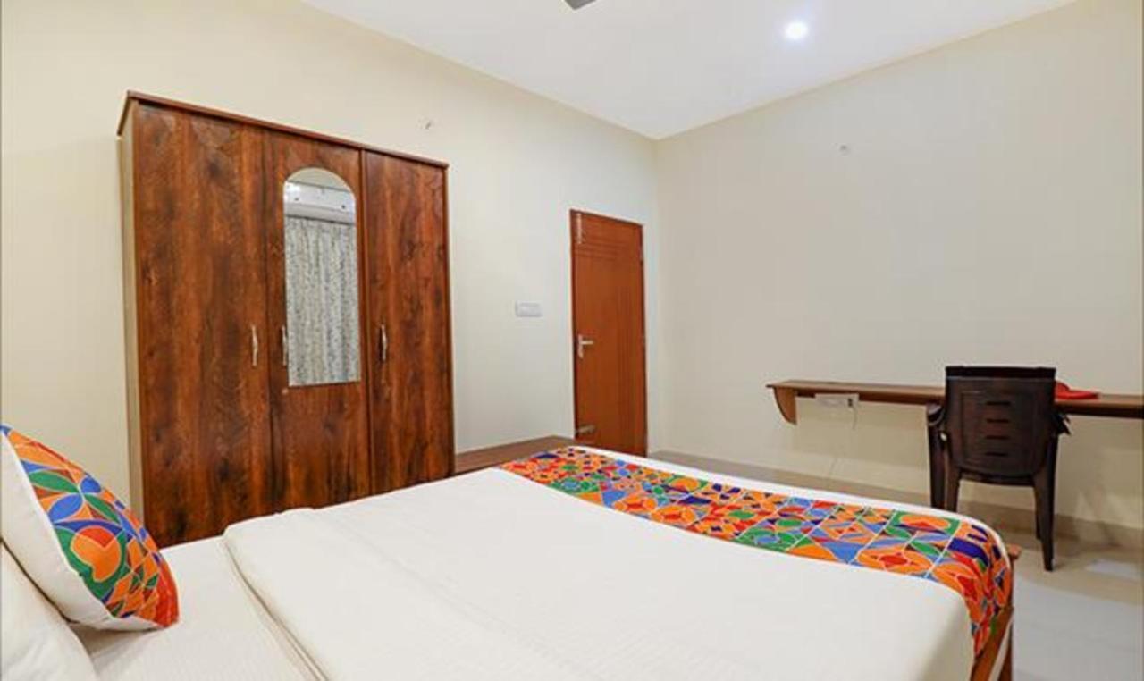 Fabhotel Kings And Hotel Bangalore