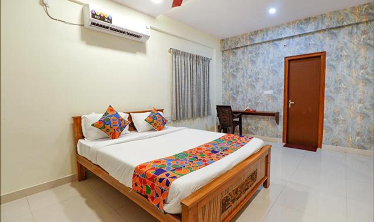 Fabhotel Kings And 3*