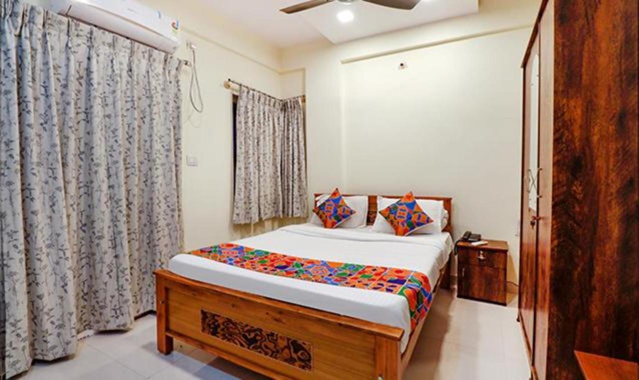 Fabhotel Kings And Hotel Bangalore