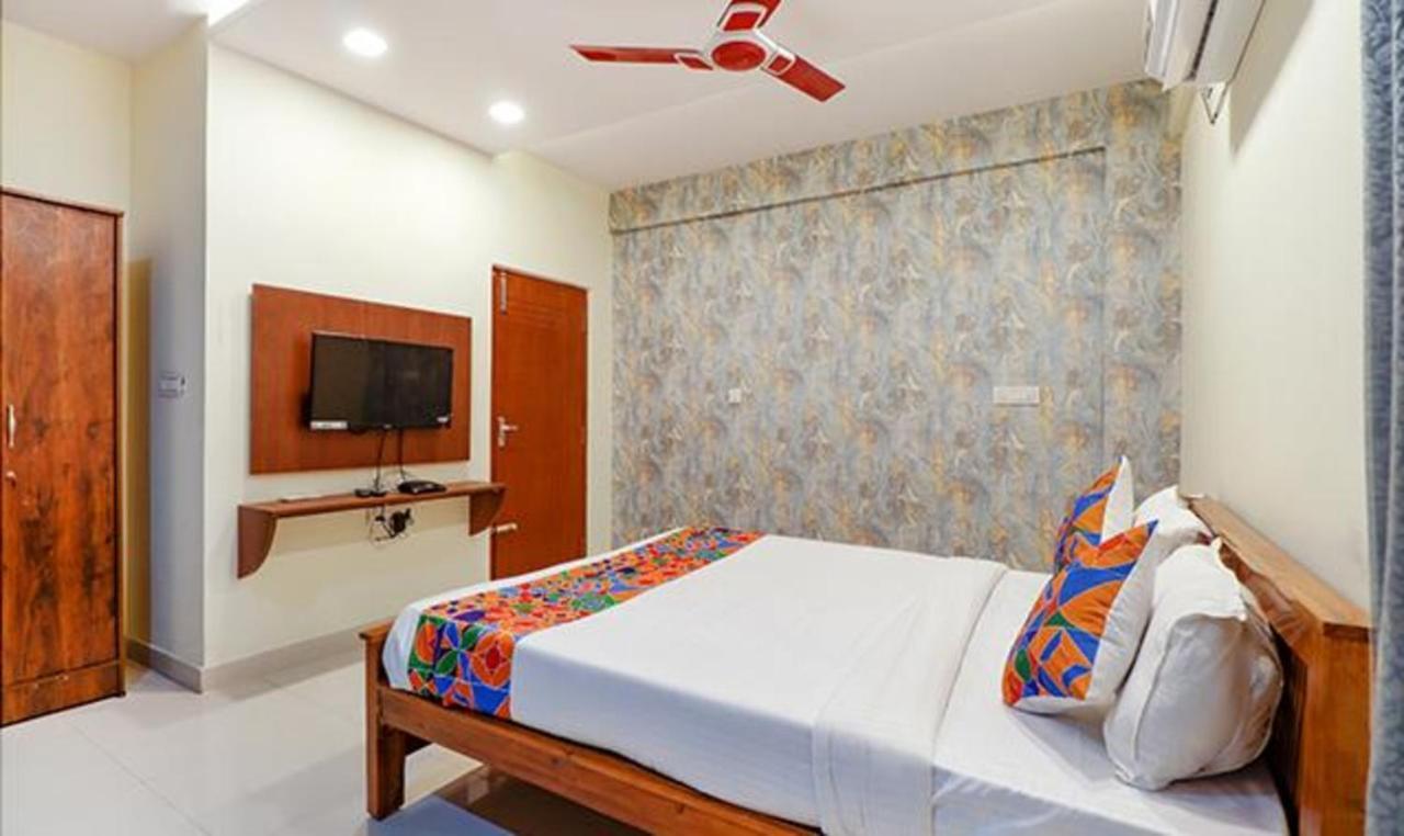 Fabhotel Kings And 3* Bangalore
