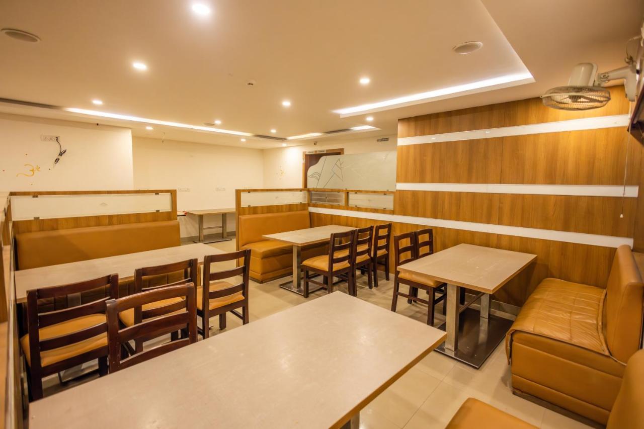 Hotel Suraksha Brookfield 3*