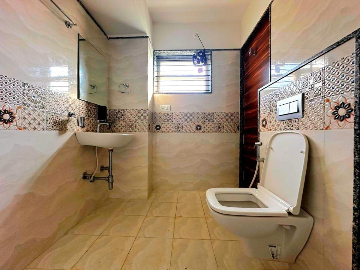 Compact Yet Beautiful 1bhk 205 Apartment