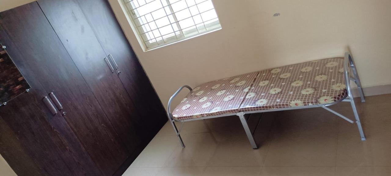 Hostel Anjani Homes *