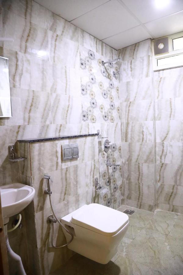 Apartment Oakhaven Near Mico Layout