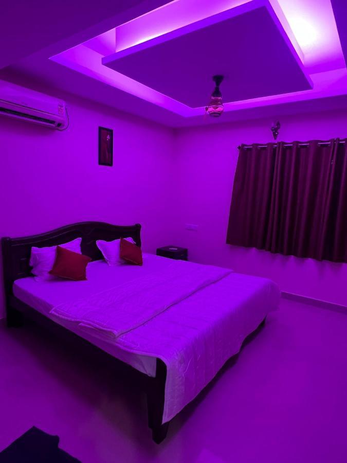 Hotel Urban Adams Service 3*