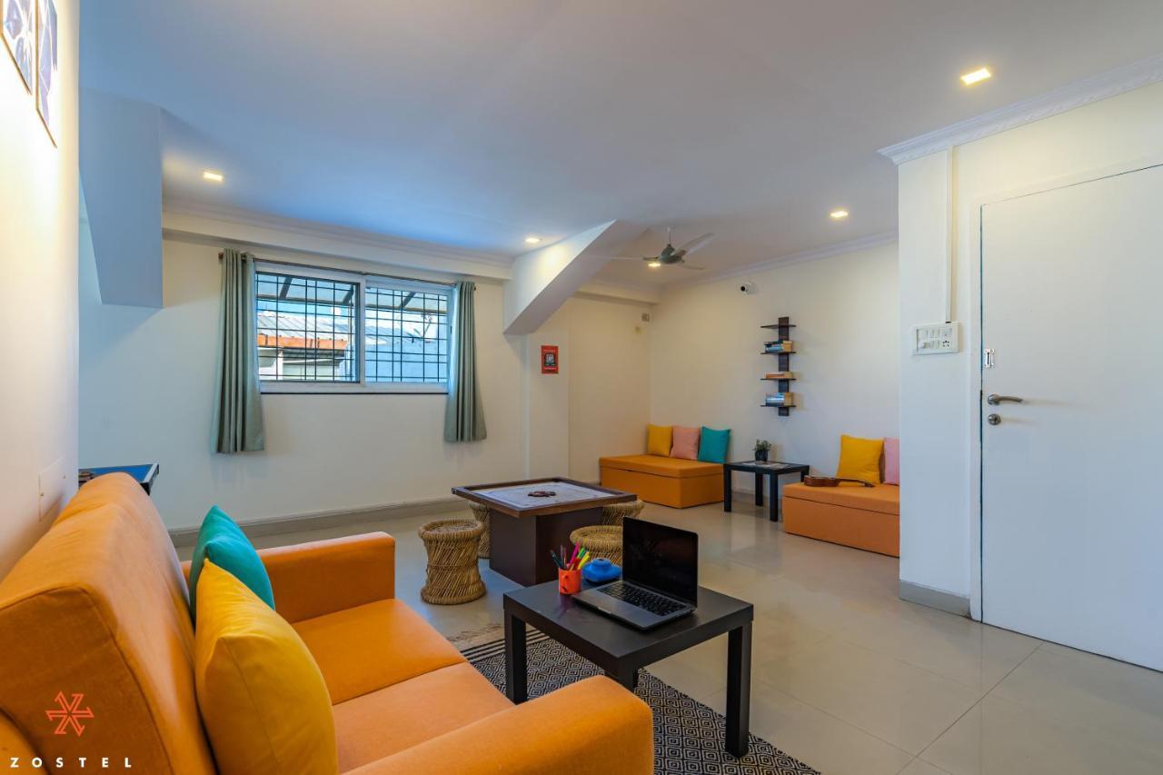 Hostel Zostel *