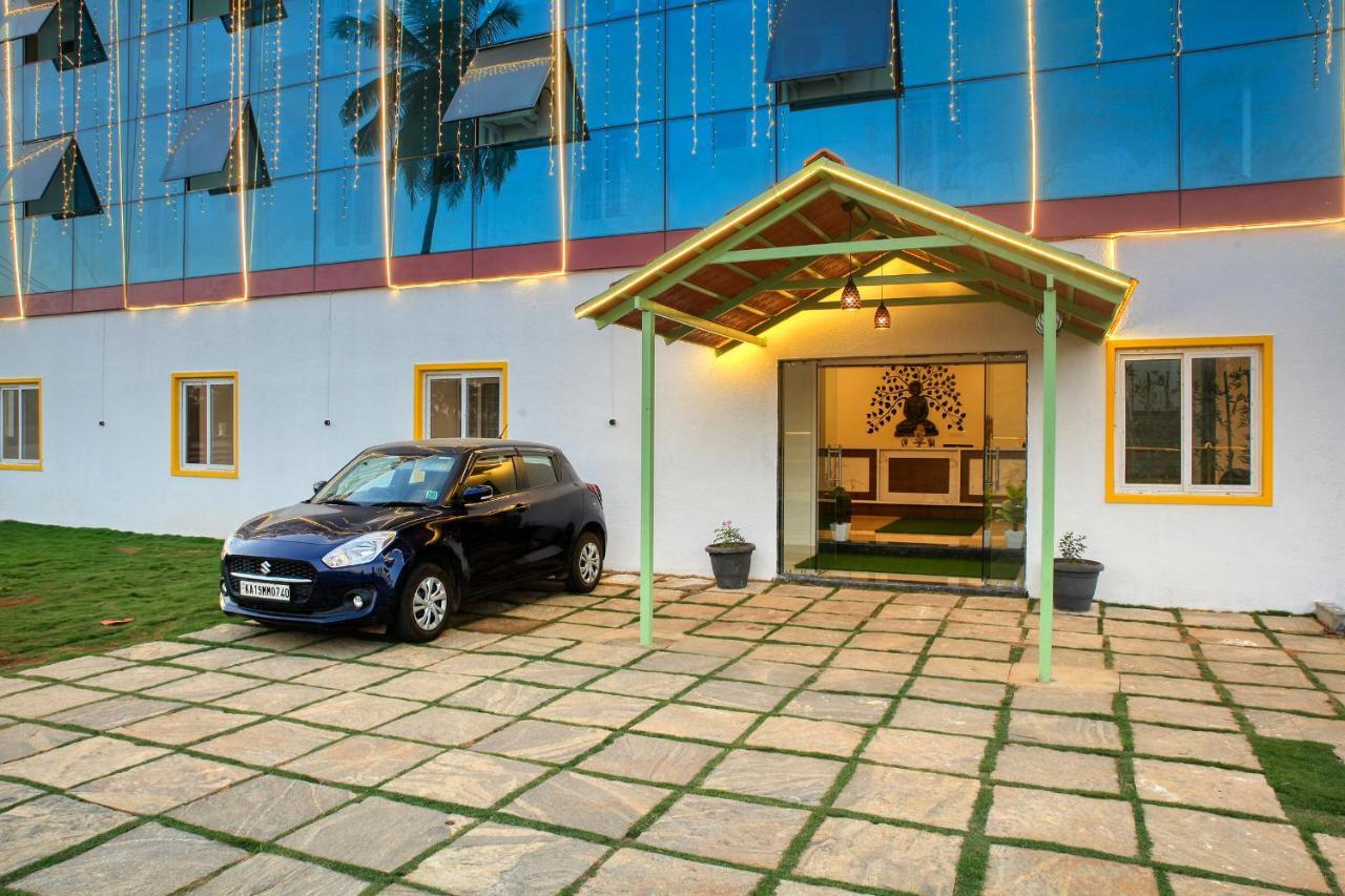 Pensão Visa Transit With Airport Transfer