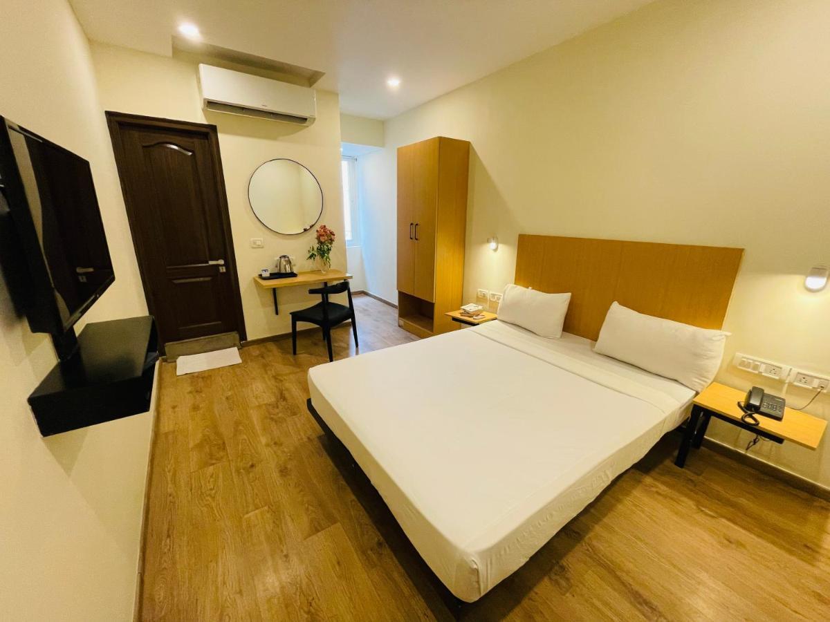 Sanctum Richmond Road Hotel 3*