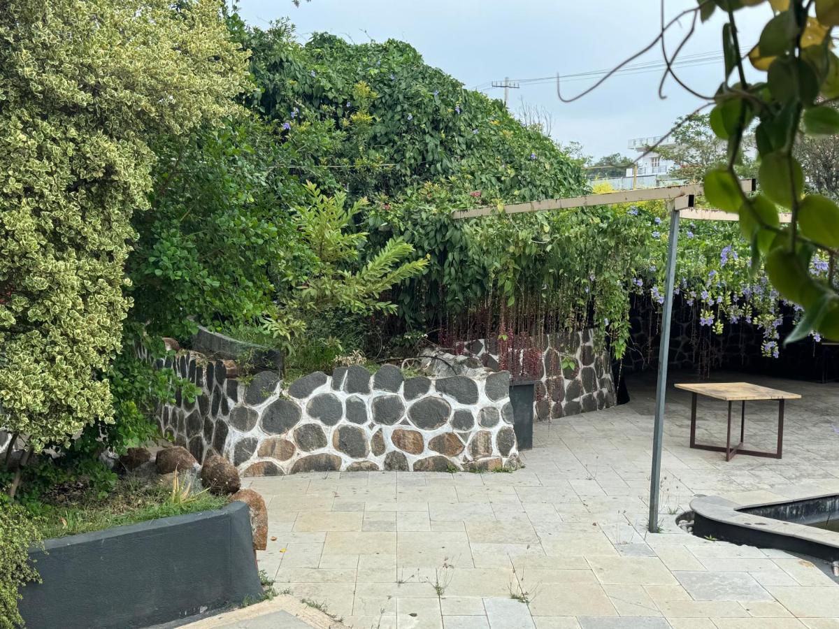 Farm stay Chikoo Farm