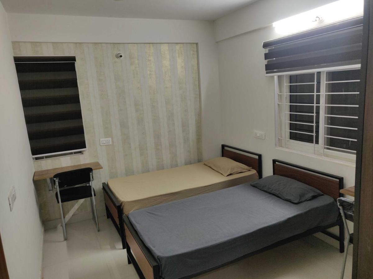 O Helloworld Carla Hotel 3*