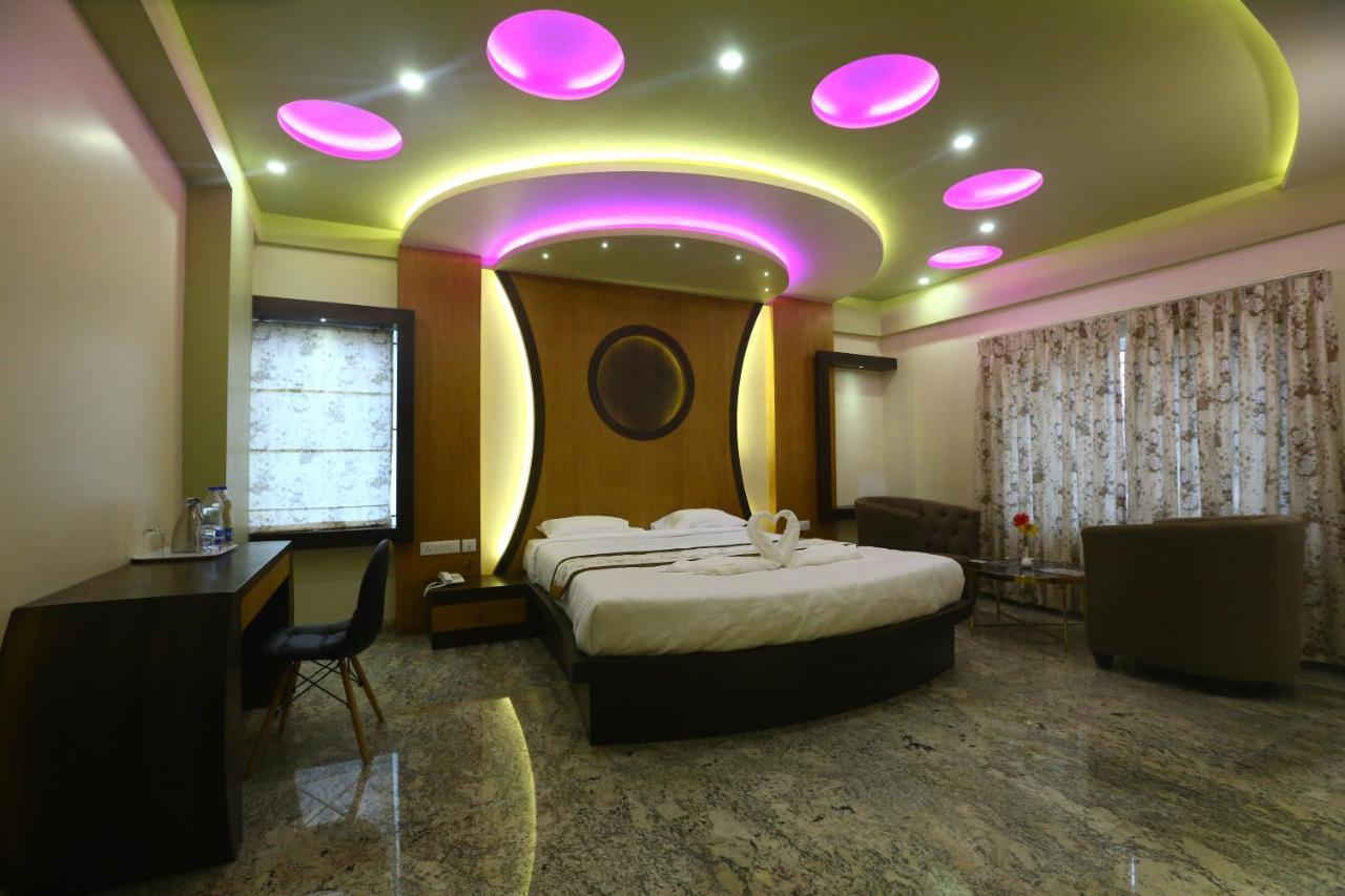 Hotel White Rock Bangalore