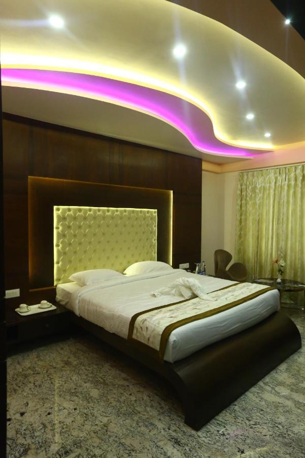 Hotel White Rock 3*