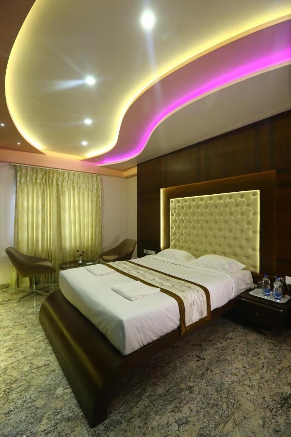 Hotel White Rock
