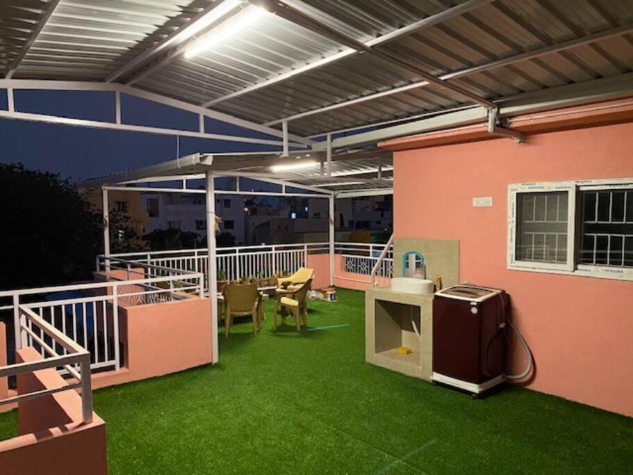 Apartment Big With Patio-only For Girls& Couple *