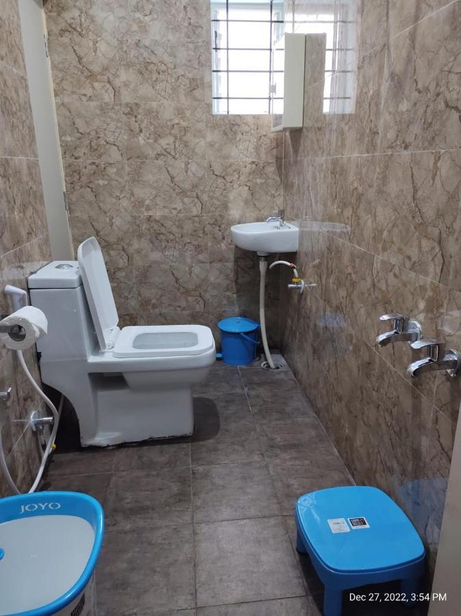 2bhk Presidency * Bangalore