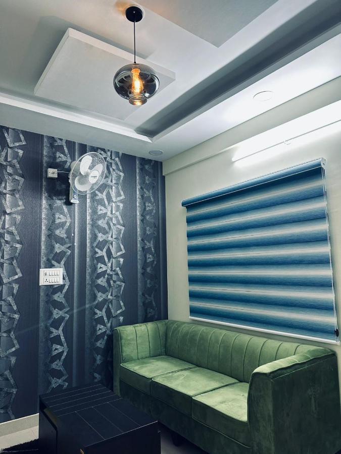 2bhk Presidency Apartment Bangalore