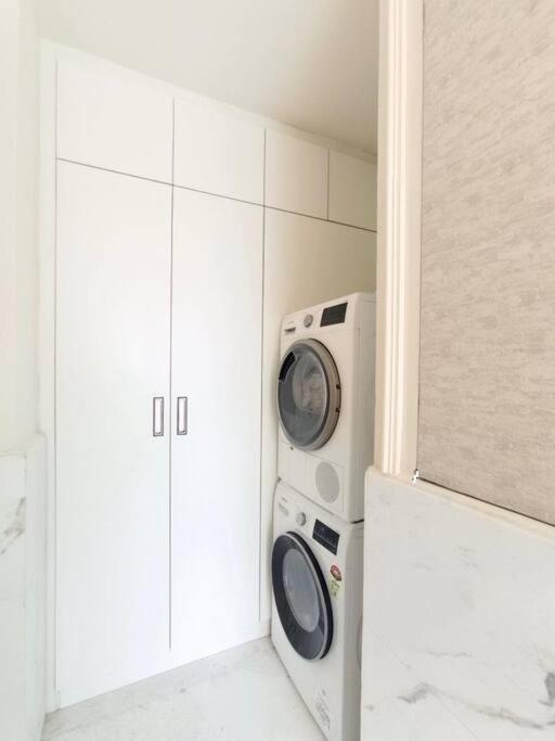 Luxury Leela Apartment, Near Airport,manyata Tech Park * Bangalore