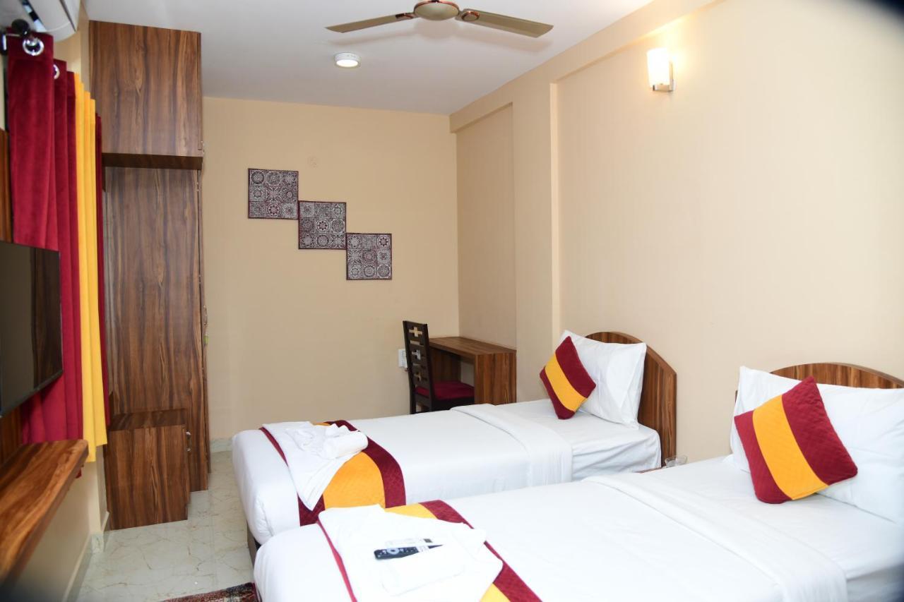 1 Rk Ac With Open Terrace Manyata Tech Park Apartment