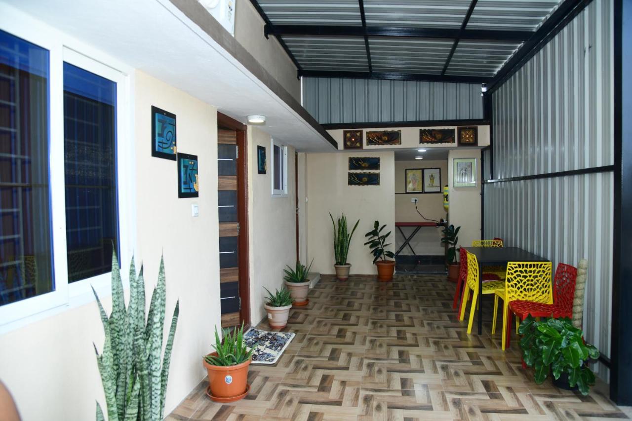 1 Rk Ac With Open Terrace Manyata Tech Park * Bangalore